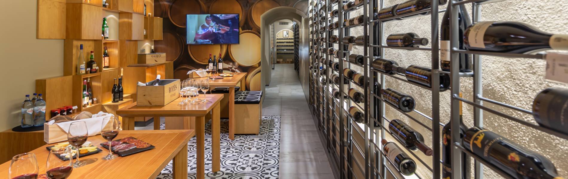 Premium Winehouse Bar & Shop Portugal Boutique City Hotel Official